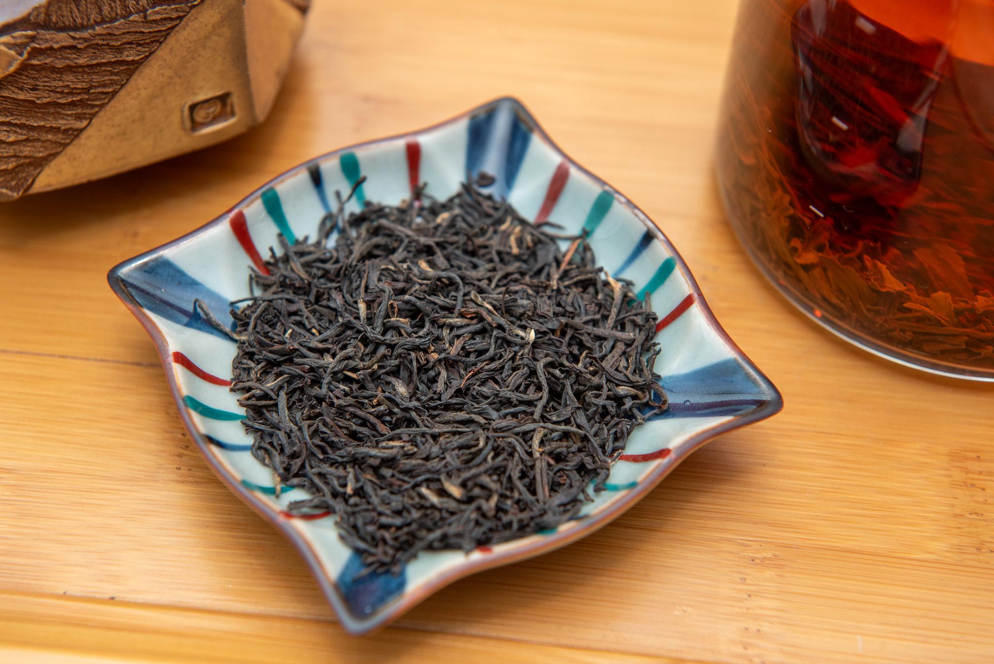 Kenyan Tea : High-quality black tea plants thriving in Kenya’s fertile soil