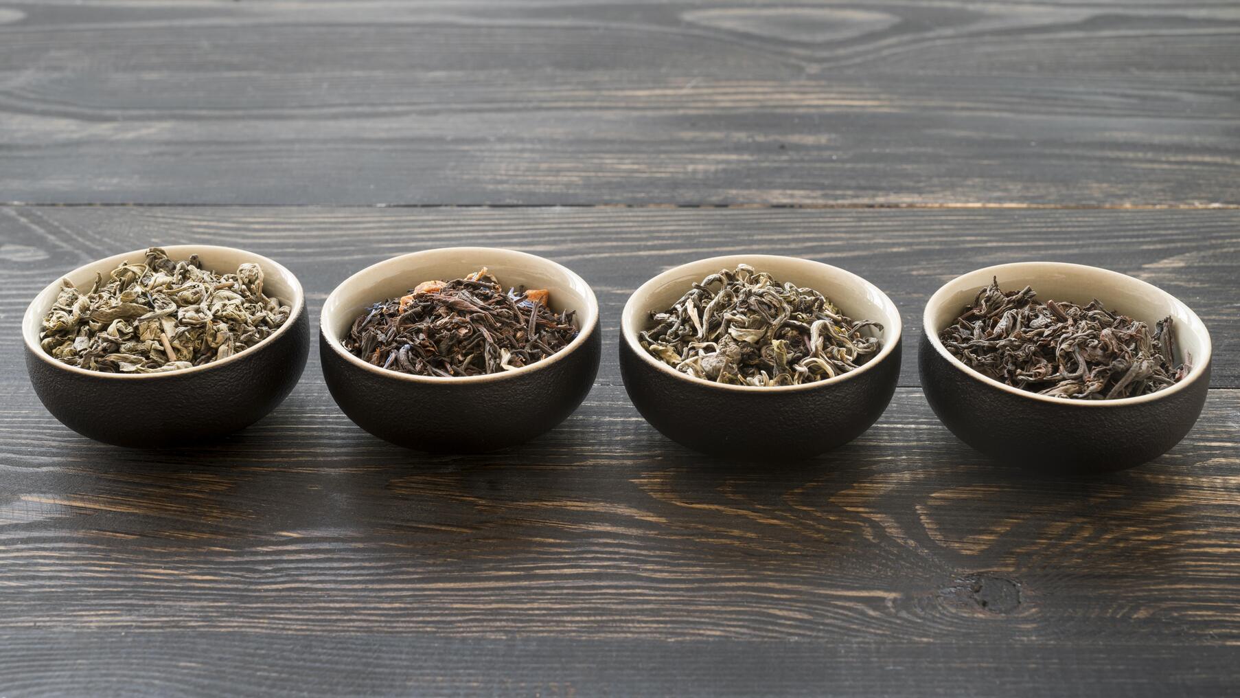 Omakase In SG: Moderately oxidised Dong Ding leaves showing floral aroma notes