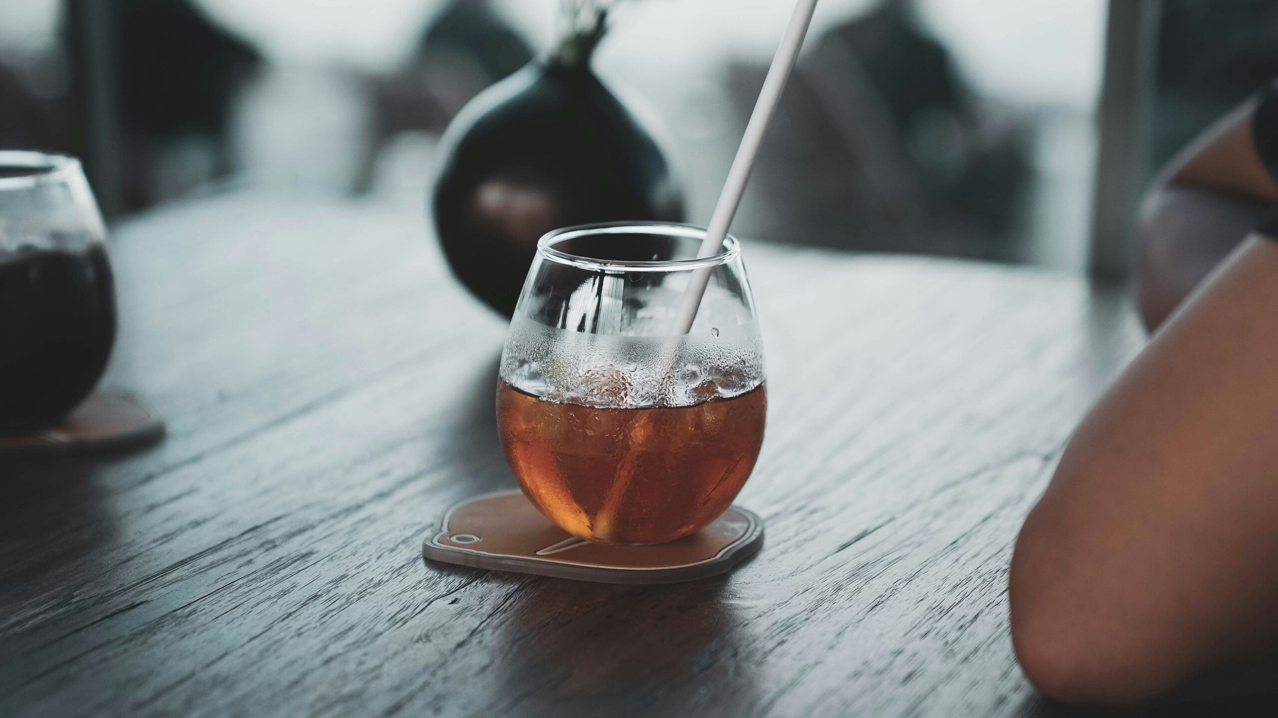 Thai Oolong Tea : A refreshing glass of Thai iced tea